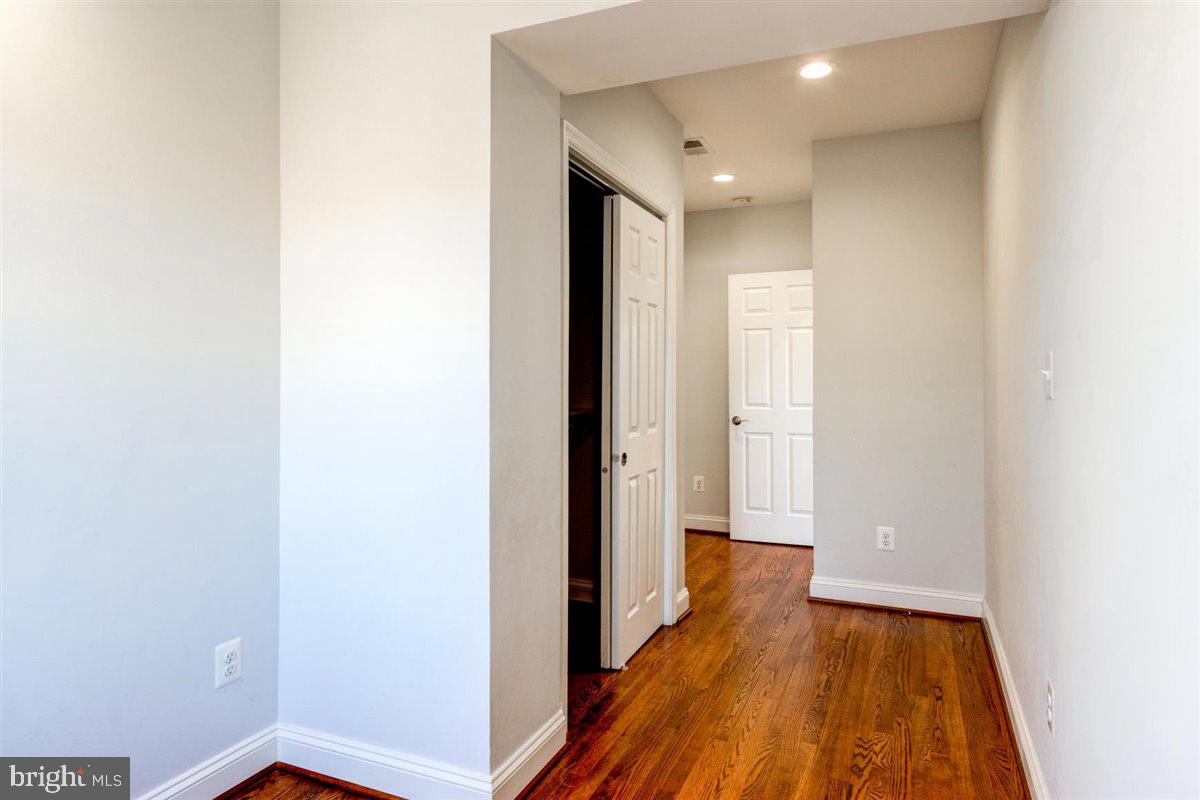 1316 Ridge Place Southeast Washington, DC 20020 - Photo 18 of 28 2nd Secondary Bedroom with Sitting Room
