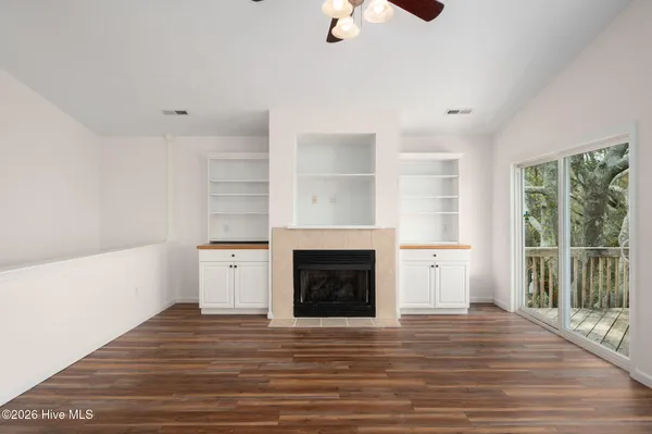 $469,000 | 106 William Tryon Court, Kill Devil Hills, NC 27948