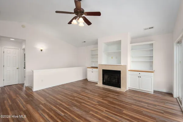 $469,000 | 106 William Tryon Court, Kill Devil Hills, NC 27948