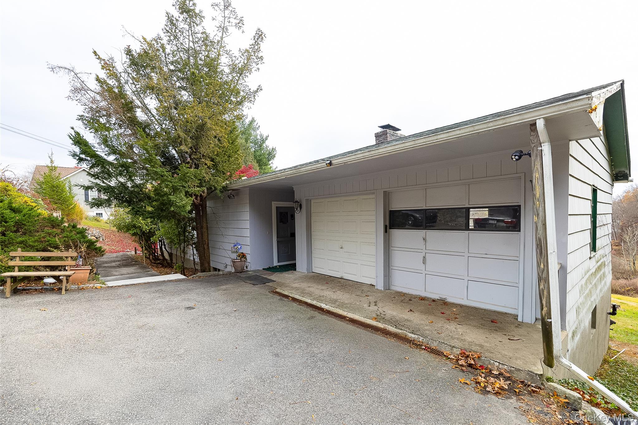 21 North Gate Road Carmel, NY 10512 - Photo 7 of 31 a view of a car garage