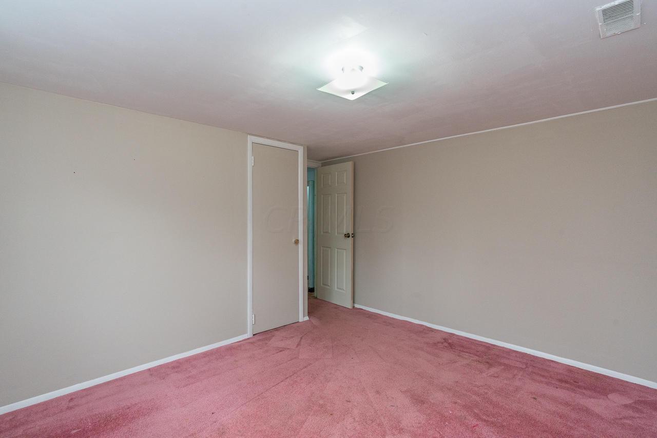 1897 Woodcrest Road Columbus, OH 43232 - Photo 29 of 40 Gallery Image 29