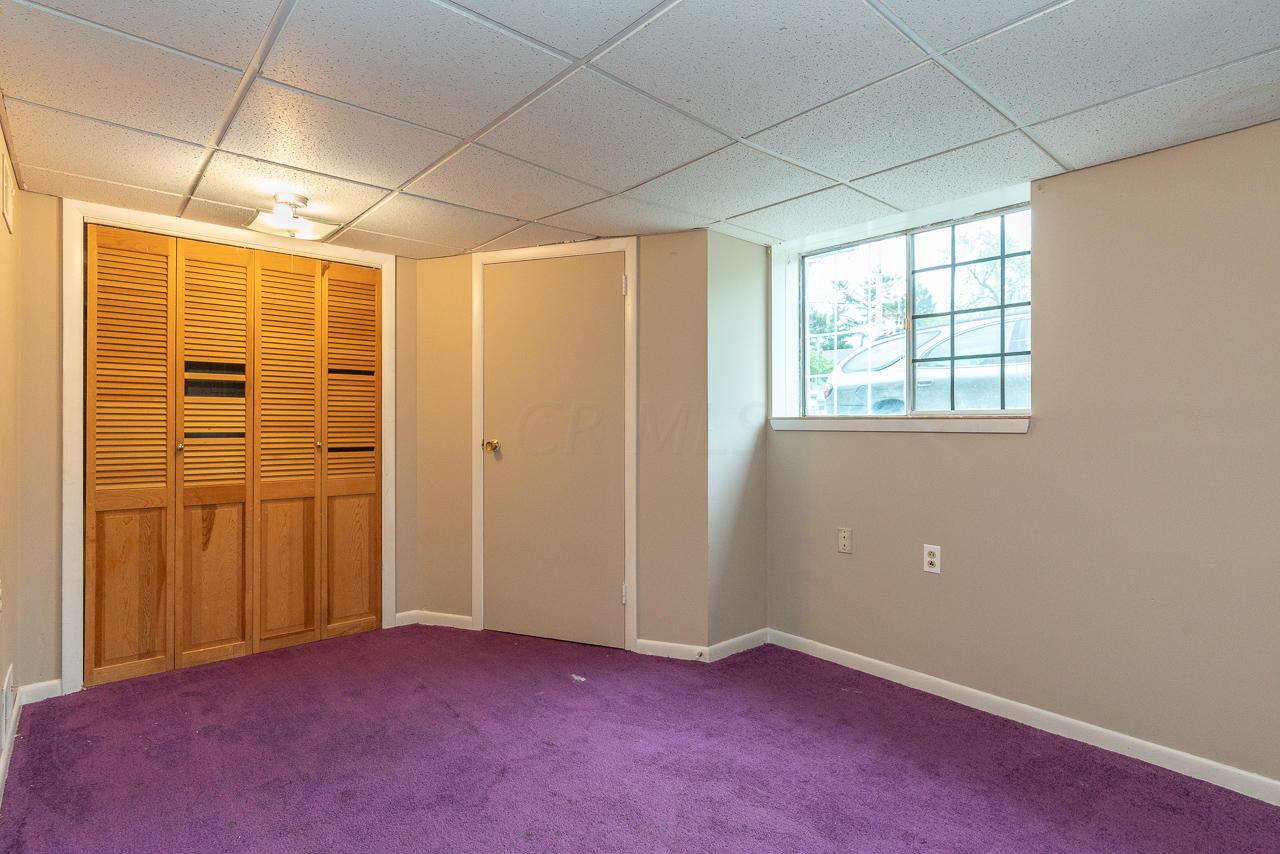 1897 Woodcrest Road Columbus, OH 43232 - Photo 34 of 40 Gallery Image 34