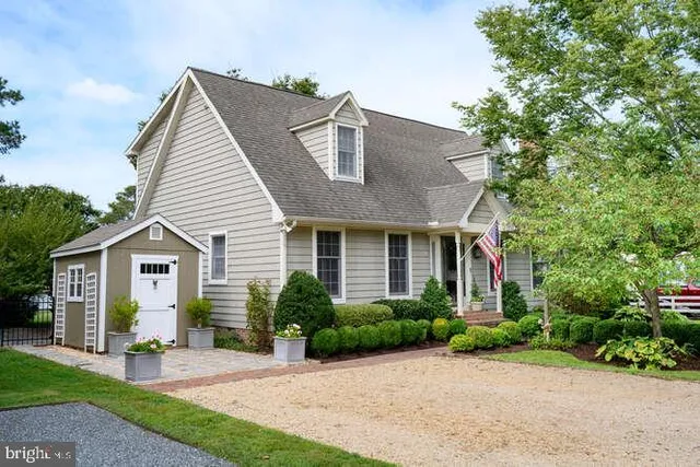 a view of outdoor space yard and front view of a house