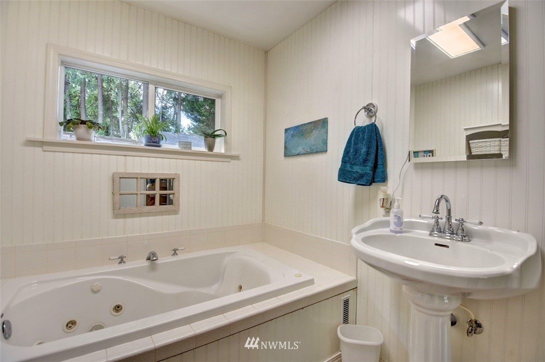 2345 Carpenter Road Southeast Lacey, WA 98503 - Photo 17 of 40 Gallery Image 17
