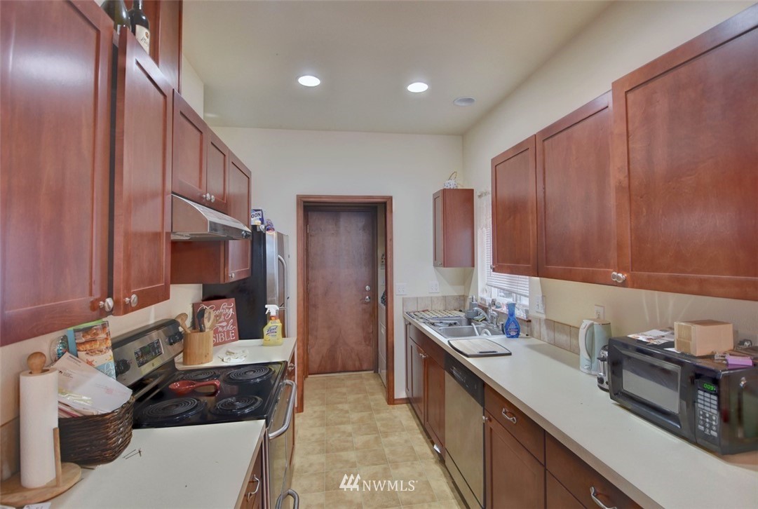 2345 Carpenter Road Southeast Lacey, WA 98503 - Photo 28 of 40 Gallery Image 28