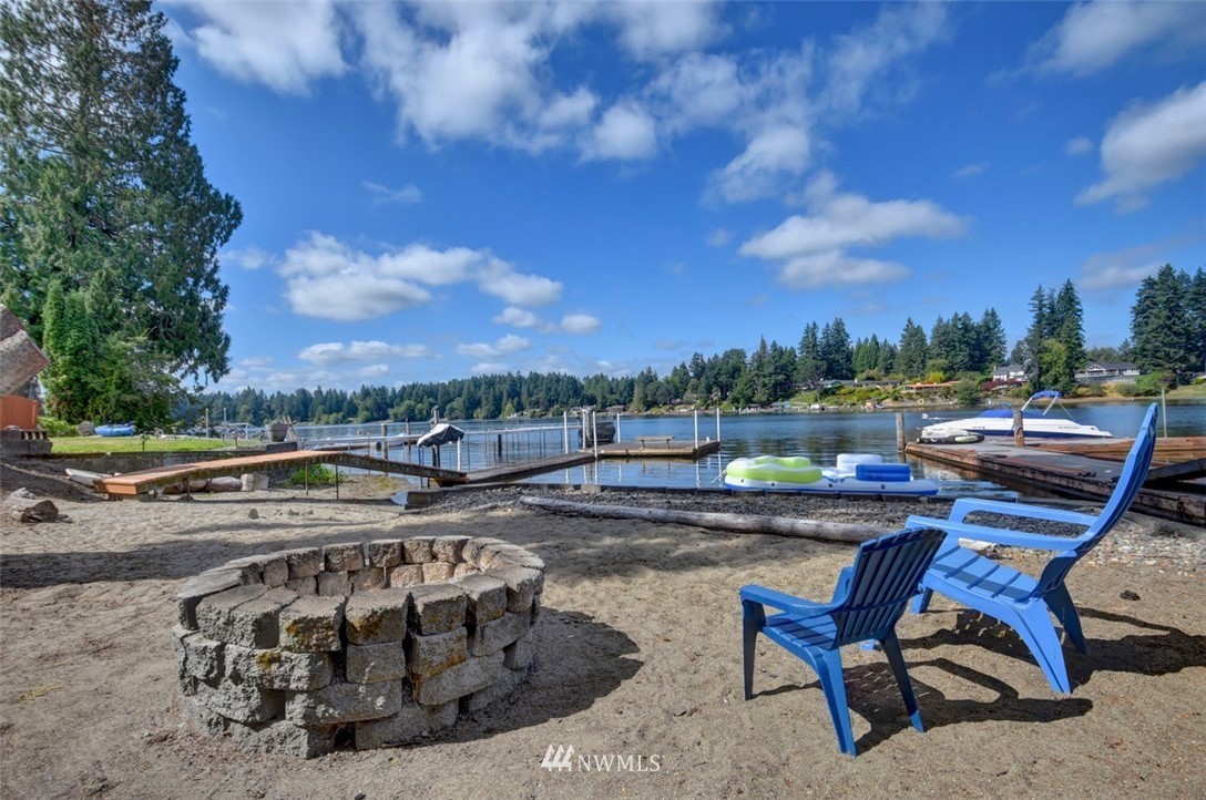 2345 Carpenter Road Southeast Lacey, WA 98503 - Photo 6 of 40 Gallery Image 6