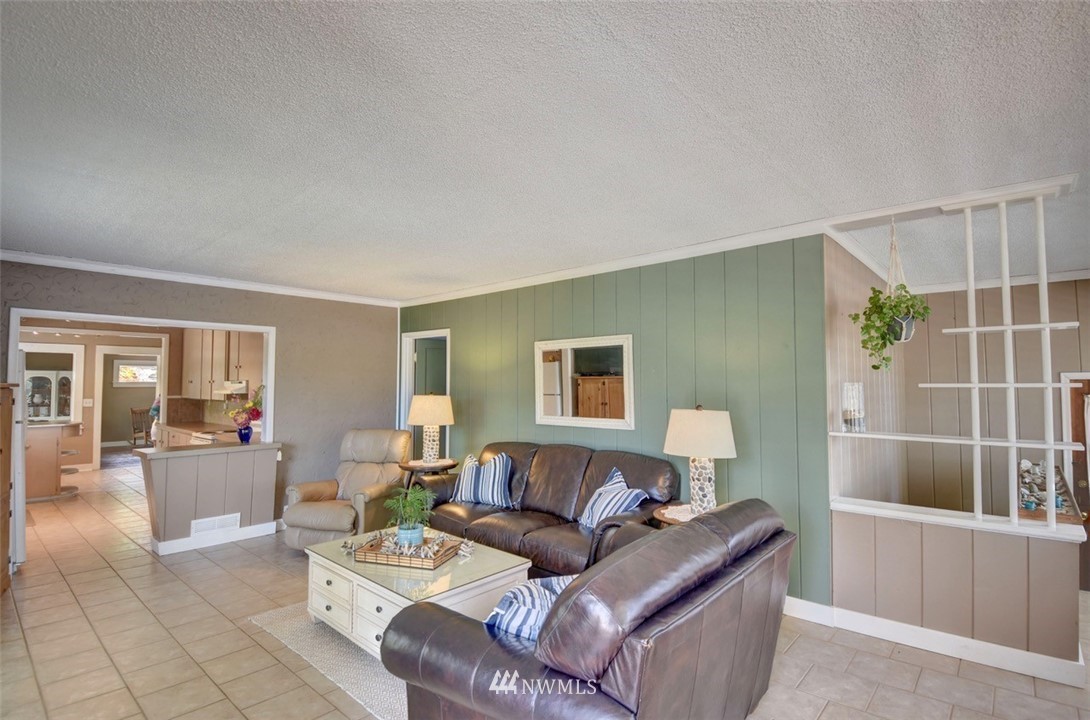 2345 Carpenter Road Southeast Lacey, WA 98503 - Photo 9 of 40 Gallery Image 9