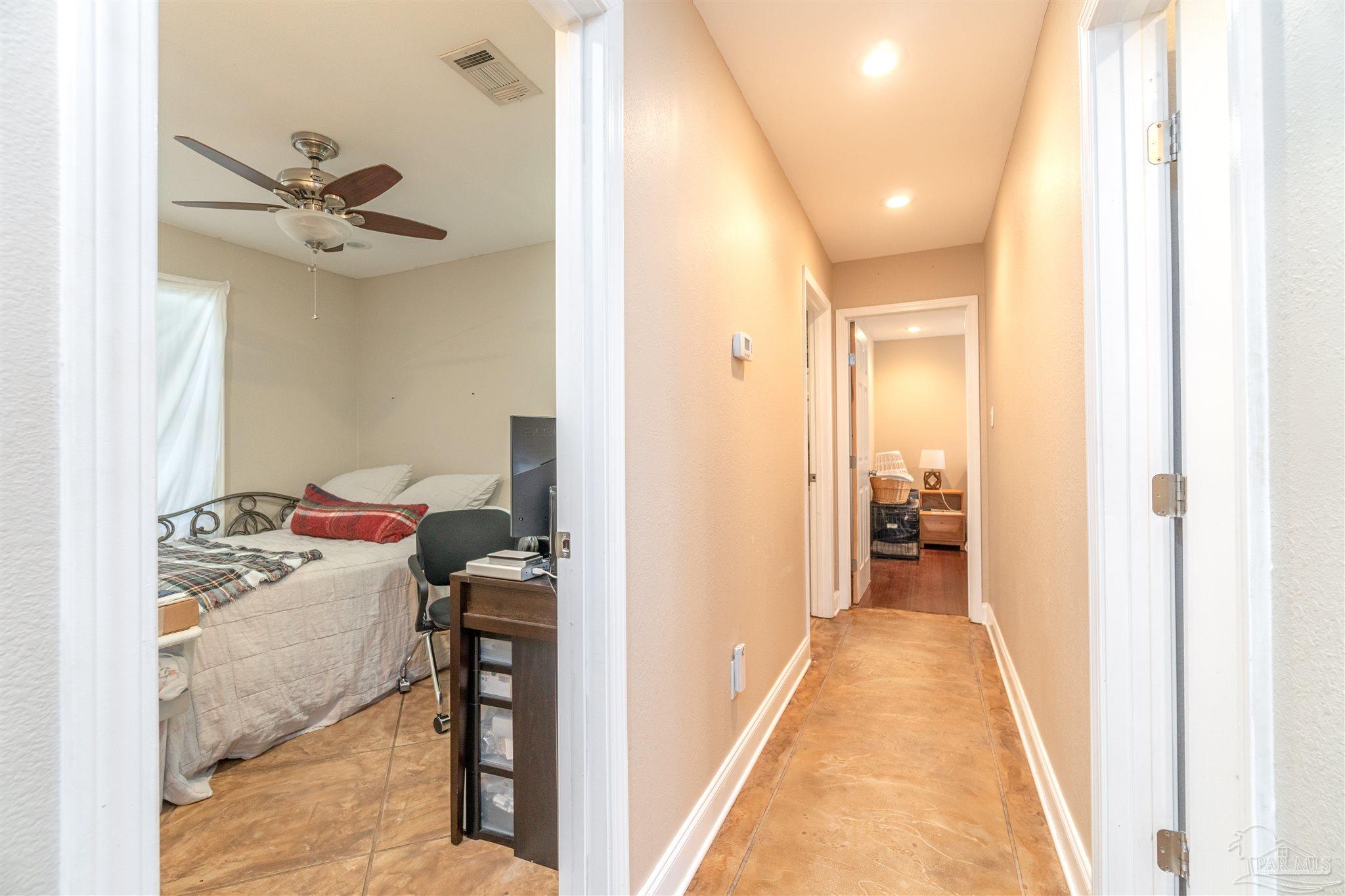 6681 Bellview Pines Road Pensacola, FL 32526 - Photo 7 of 23 Gallery Image 7