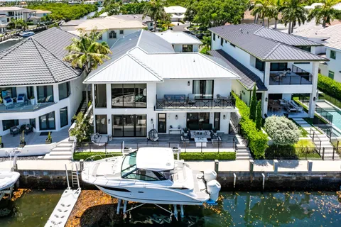 $5,395,000 | 662 Boca Marina Court, Boca Raton, FL 33487