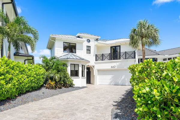 $4,995,000 | 662 Boca Marina Court, Boca Raton, FL 33487