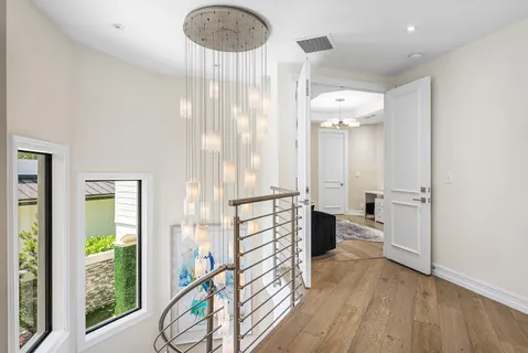 $5,395,000 | 662 Boca Marina Court, Boca Raton, FL 33487