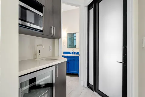 $5,395,000 | 662 Boca Marina Court, Boca Raton, FL 33487