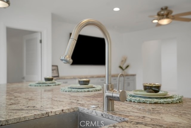 22740 Liberty Bell Road Calabasas, CA 91302 - Photo 19 of 40