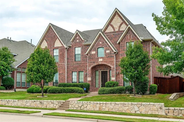 $3,950 | 1505 East Branch Hollow Drive, Carrollton, TX 75007