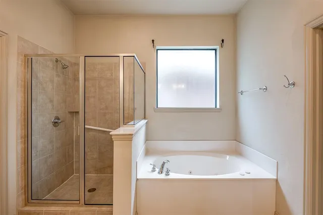 $3,950 | 1505 East Branch Hollow Drive, Carrollton, TX 75007