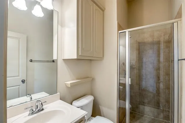 $3,950 | 1505 East Branch Hollow Drive, Carrollton, TX 75007