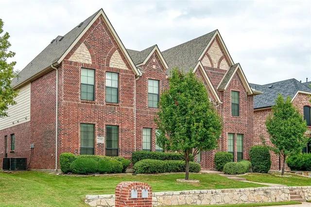 $3,950 | 1505 East Branch Hollow Drive, Carrollton, TX 75007