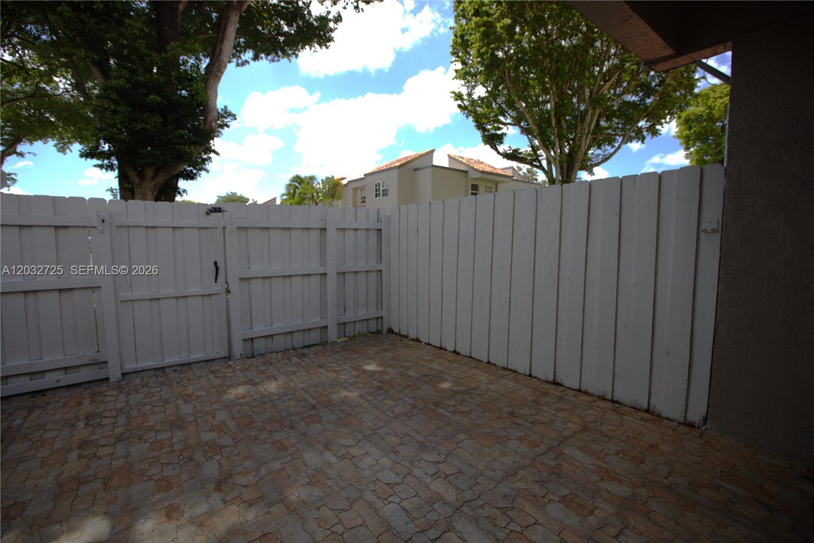 6475 Southwest 129th Avenue Miami, FL 33183 - Photo 28 of 34