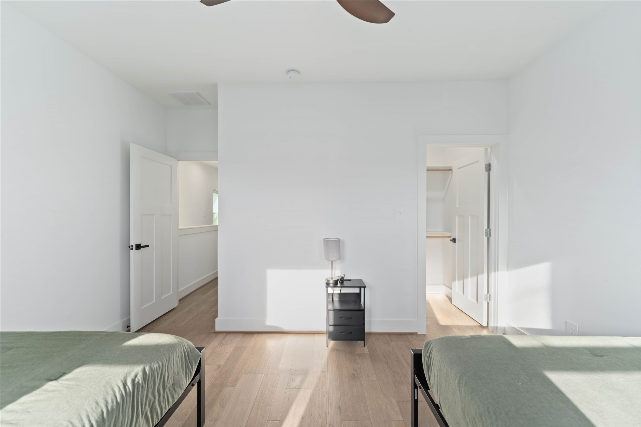 3034 Gray Street, Unit B Houston, TX 77004 - Photo 17 of 23 a bedroom with a bed and a couch