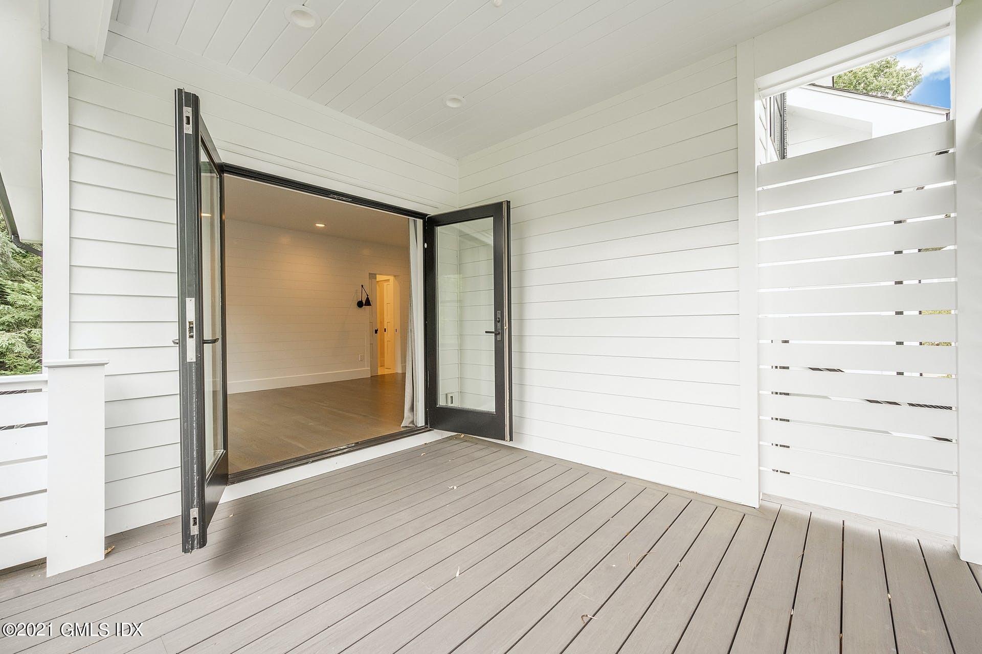 22 Wescott Street Riverside, CT 06878 - Photo 16 of 37