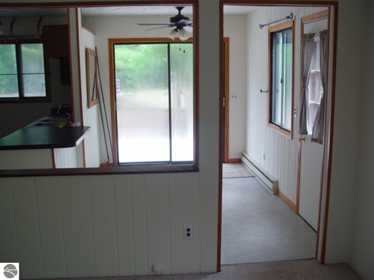 4470 Cedar Lake Road Traverse City, MI 49685 - Photo 21 of 41 1774969-20.JPG