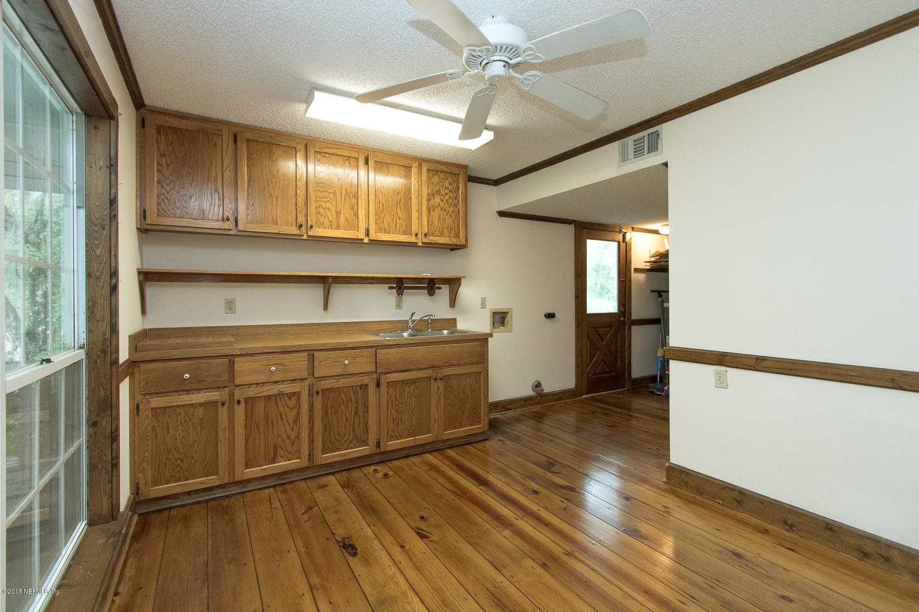 2940 Bay Road Orange Park, FL 32065 - Photo 34 of 49 Laundry & Utility Room