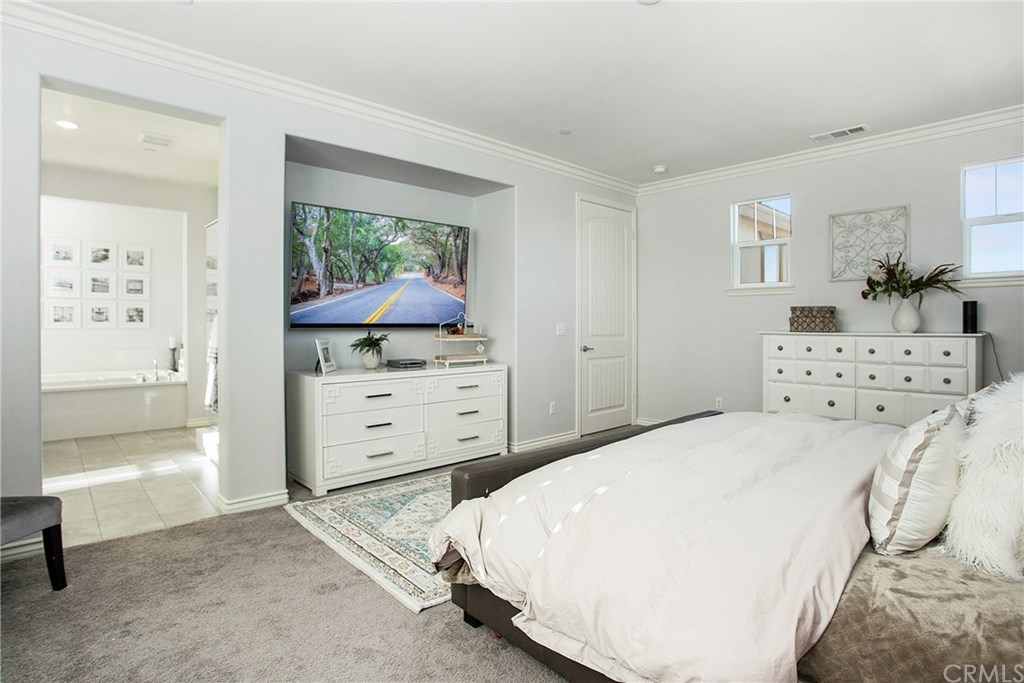 13905 Blanco Ln. Riverside, CA 92503 - Photo 16 of 23