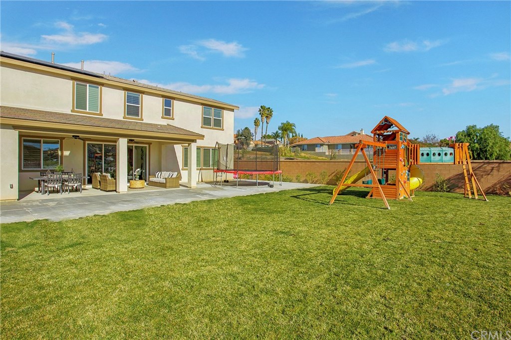 13905 Blanco Ln. Riverside, CA 92503 - Photo 9 of 23