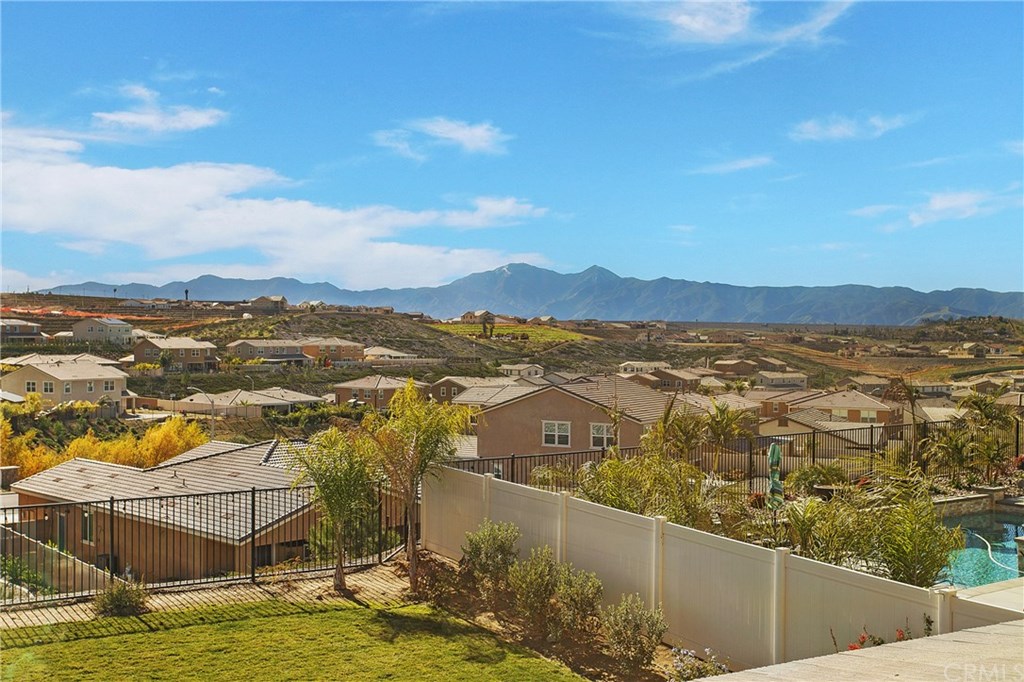 13905 Blanco Ln. Riverside, CA 92503 - Photo 10 of 23