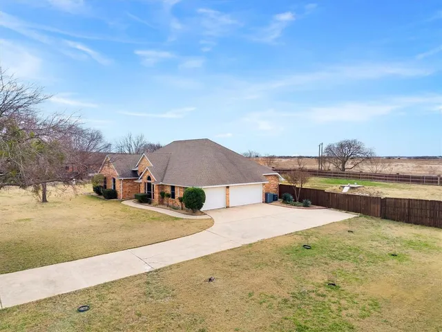 $499,900 | 10123 West Clover Lane, Forney, TX 75126