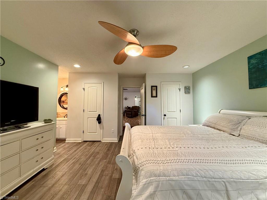 7352 Oak Bucket Road Thomasville, NC 27360 - Photo 12 of 38 Welcome to your primary bedroom!