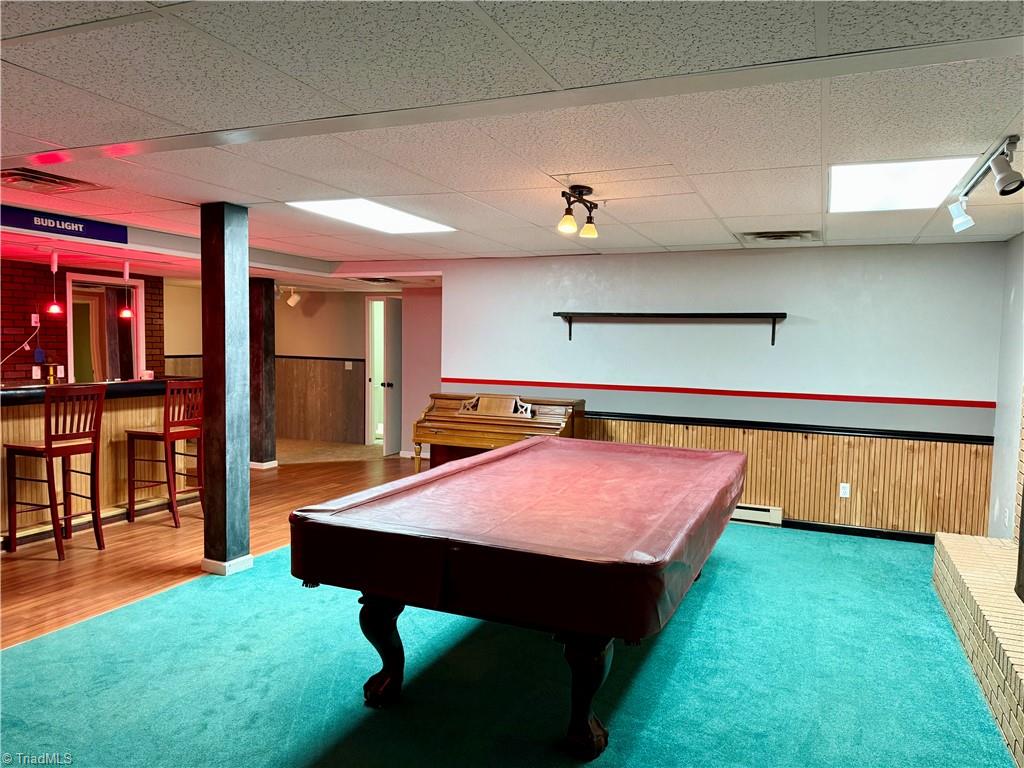 7352 Oak Bucket Road Thomasville, NC 27360 - Photo 19 of 38 View of the den being used as a pool room.