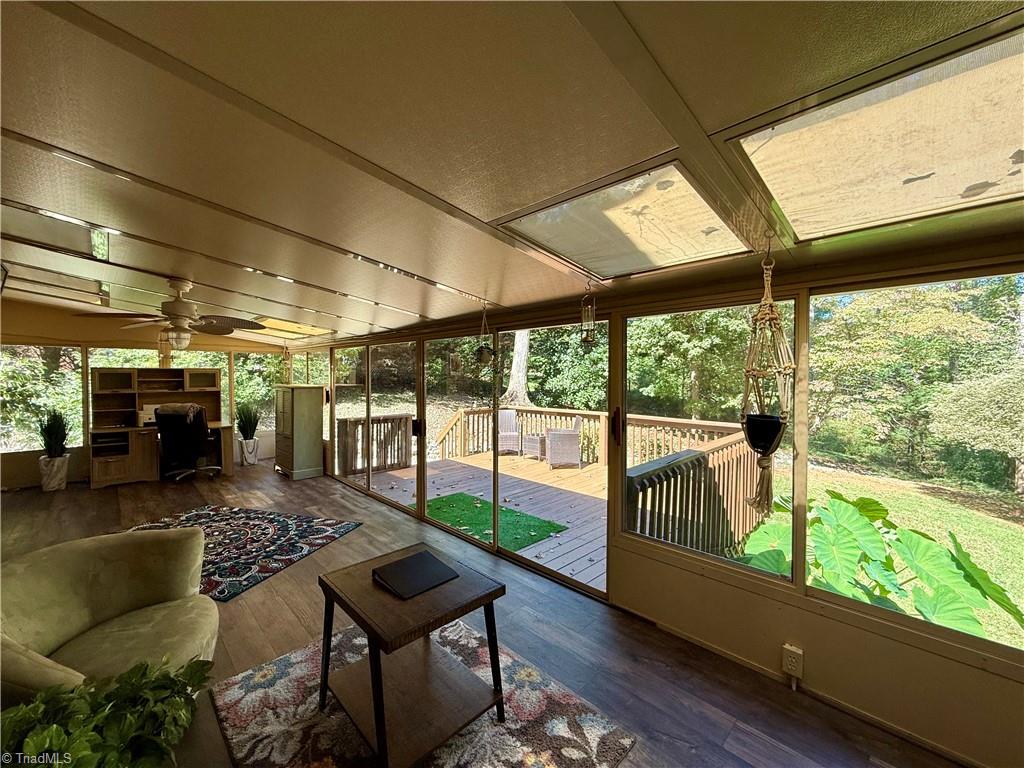 7352 Oak Bucket Road Thomasville, NC 27360 - Photo 31 of 38 Soak in the sun and enjoy the views on your sunroom!