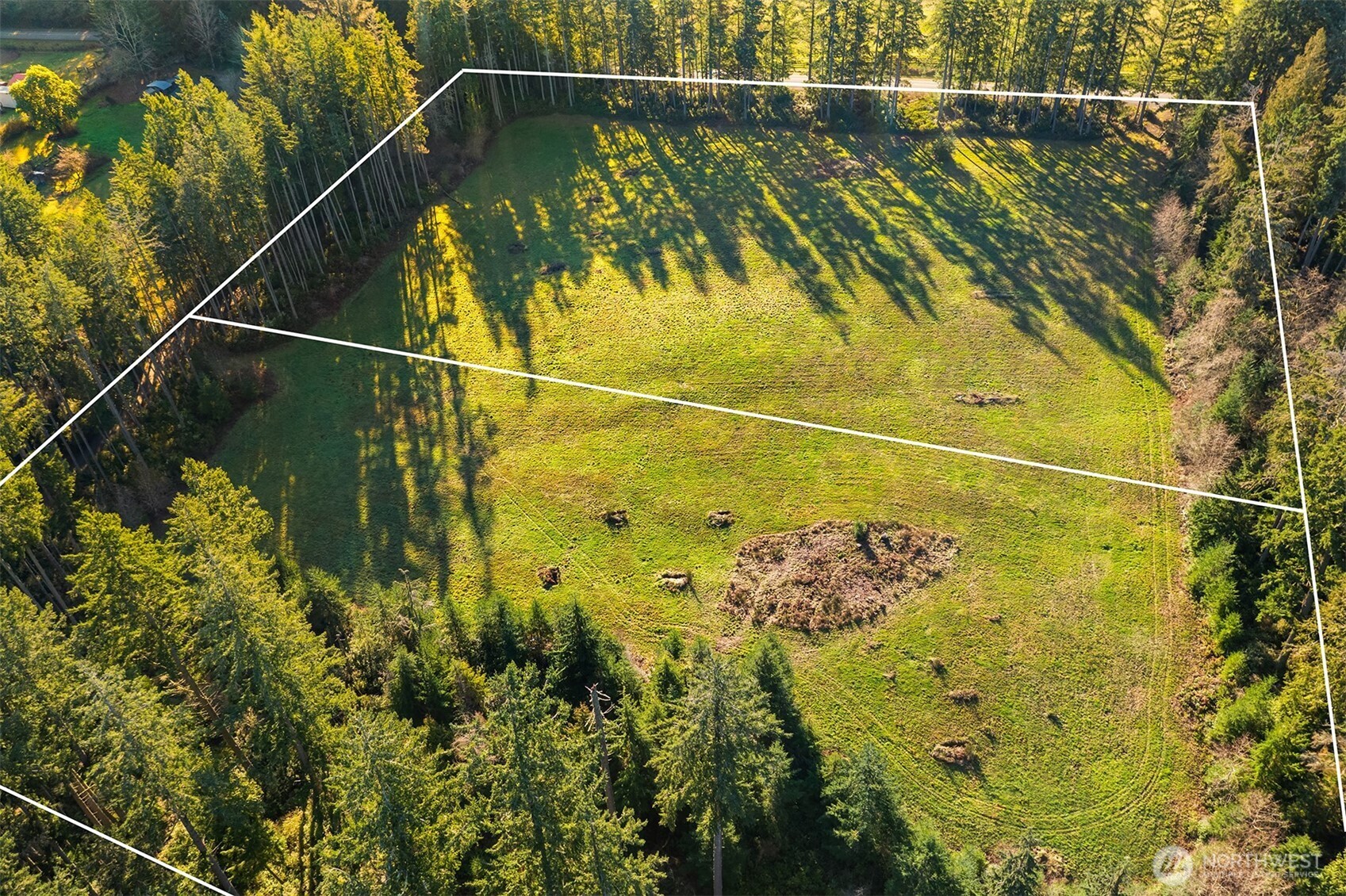 12302 Southwest 220th Street Vashon, WA 98070 - Photo 5 of 9