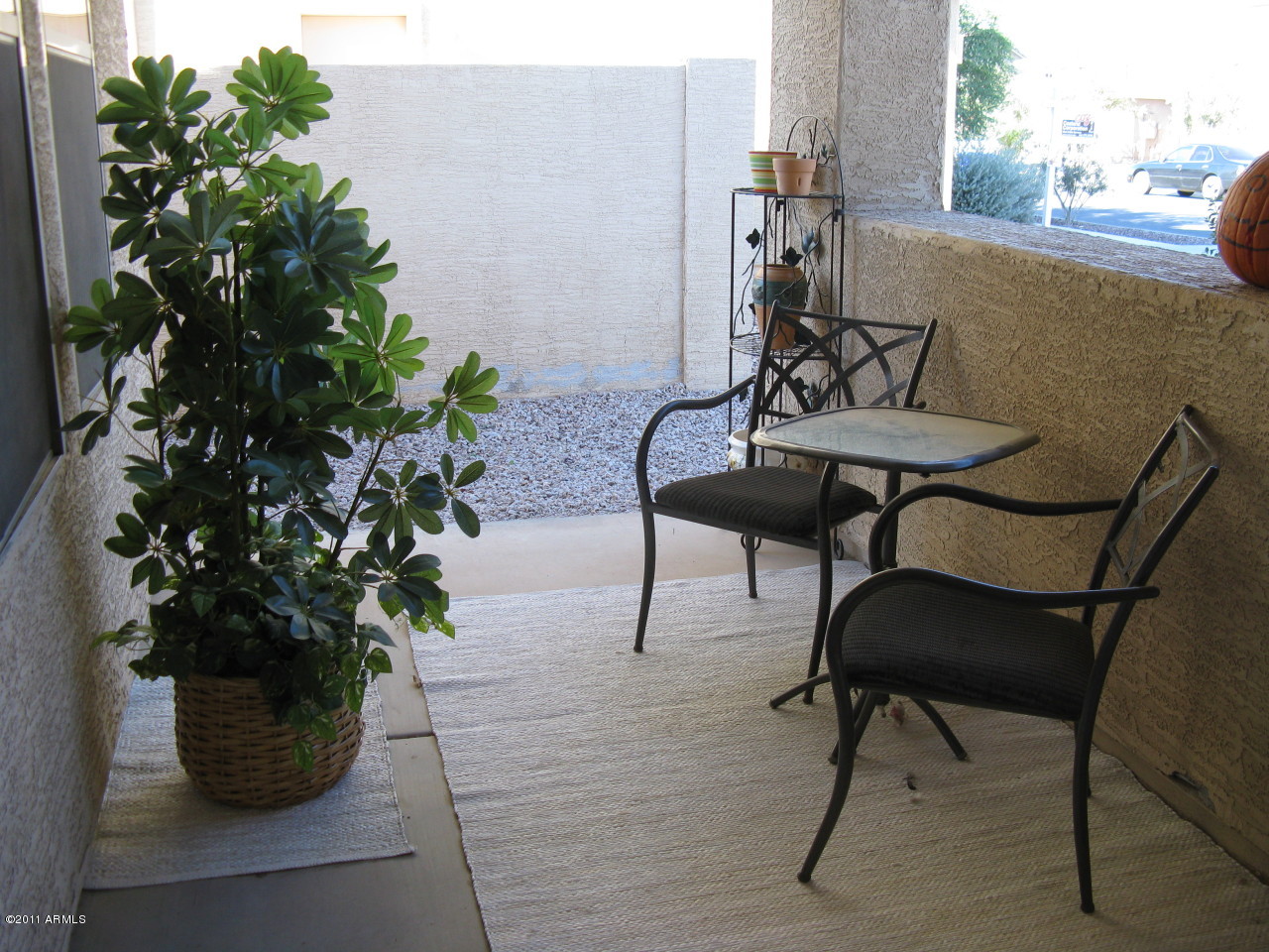 3545 East Crescent Way Gilbert, AZ 85298 - Photo 3 of 18 Front Covered Courtyard