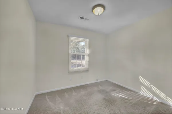 $1,800 | 4014 Lake Avenue, Wilmington, NC 28403