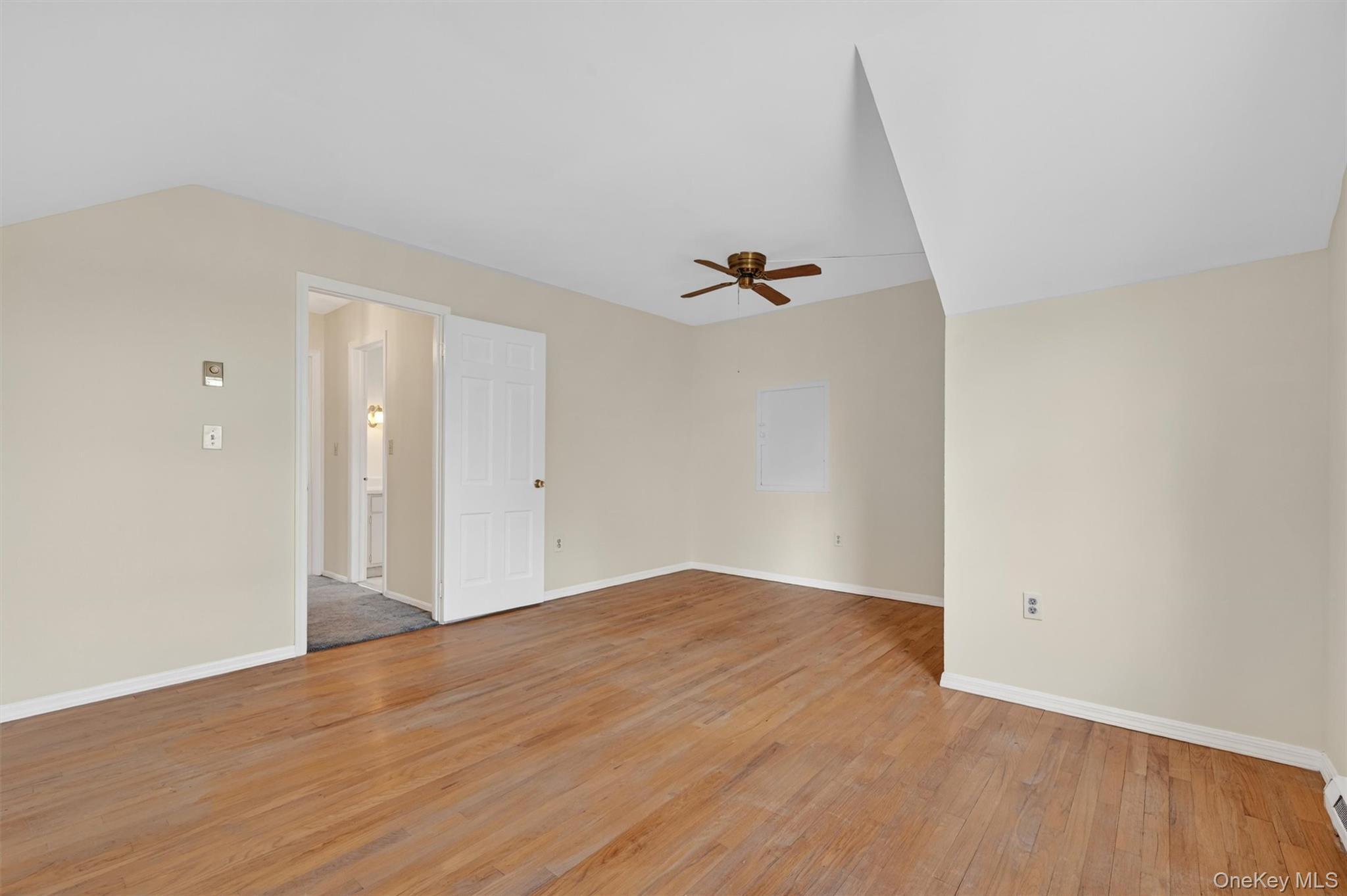 47 Still Road Westtown, NY 10998 - Photo 35 of 49 Alternate view of the second upstairs bedroom.