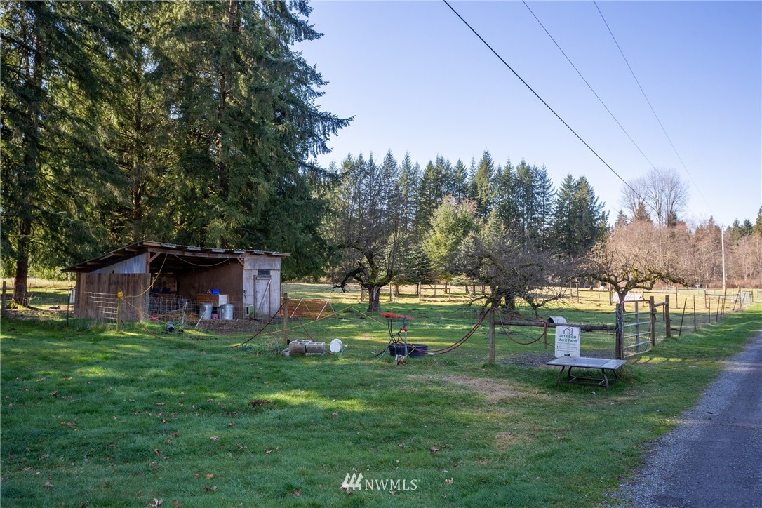 12020 Moen Road Granite Falls, WA 98252 - Photo 19 of 27 a view of a park with large trees