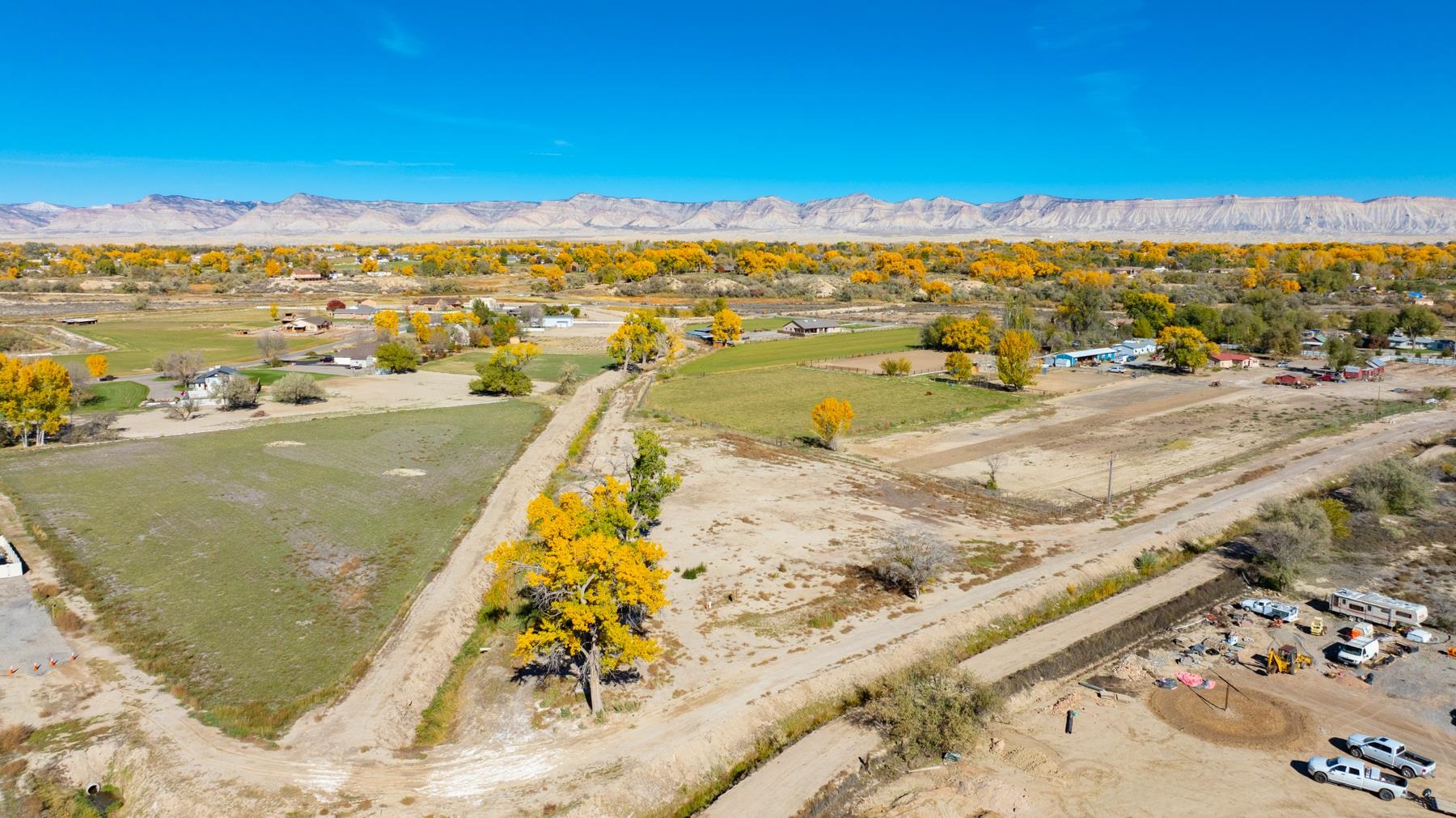 811 24 Road Grand Junction, CO 81505 - Photo 3 of 17 a view of an ocean view