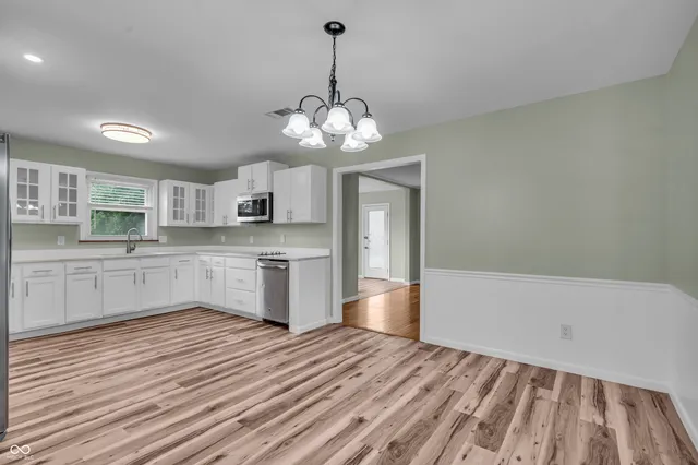 $334,500 | 8105 Allisonville Road, Indianapolis, IN 46250