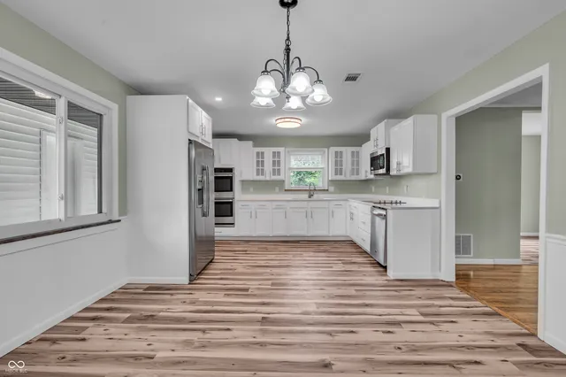 $334,500 | 8105 Allisonville Road, Indianapolis, IN 46250