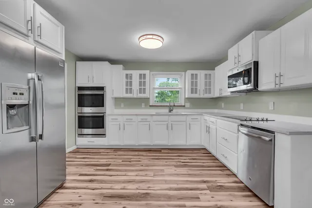 $334,475 | 8105 Allisonville Road, Indianapolis, IN 46250