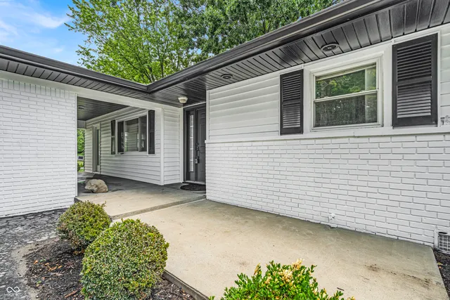 $334,500 | 8105 Allisonville Road, Indianapolis, IN 46250