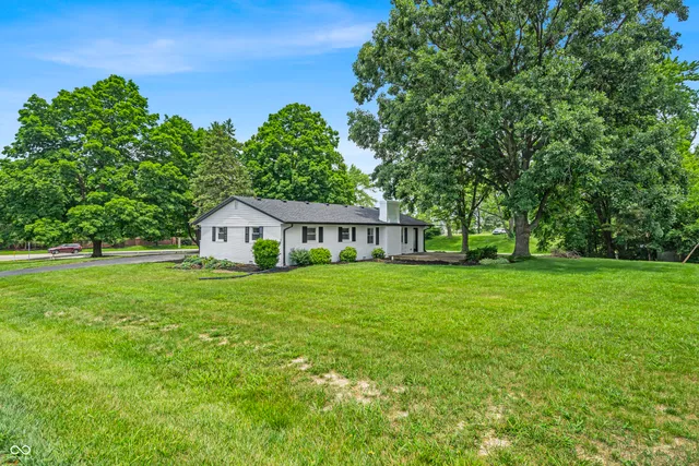 $334,500 | 8105 Allisonville Road, Indianapolis, IN 46250