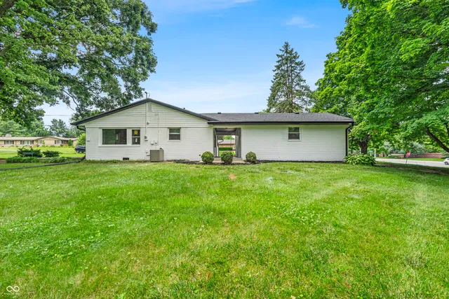 $334,500 | 8105 Allisonville Road, Indianapolis, IN 46250