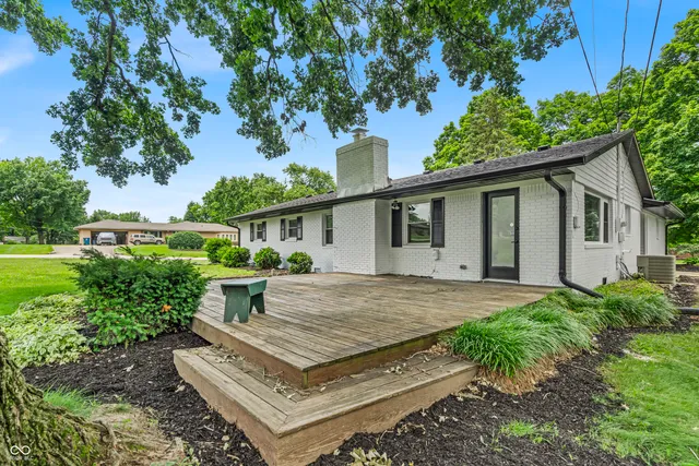 $334,500 | 8105 Allisonville Road, Indianapolis, IN 46250