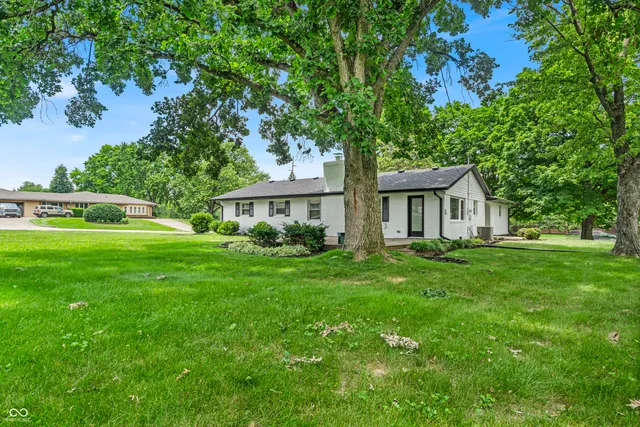 $334,500 | 8105 Allisonville Road, Indianapolis, IN 46250