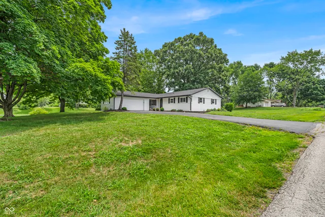 $334,500 | 8105 Allisonville Road, Indianapolis, IN 46250