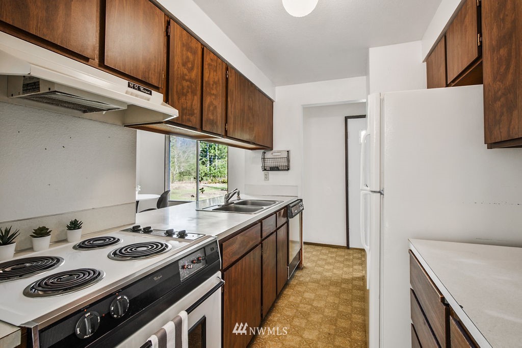 4345 Delphi Road Southwest Olympia, WA 98512 - Photo 7 of 23 Gallery Image 7