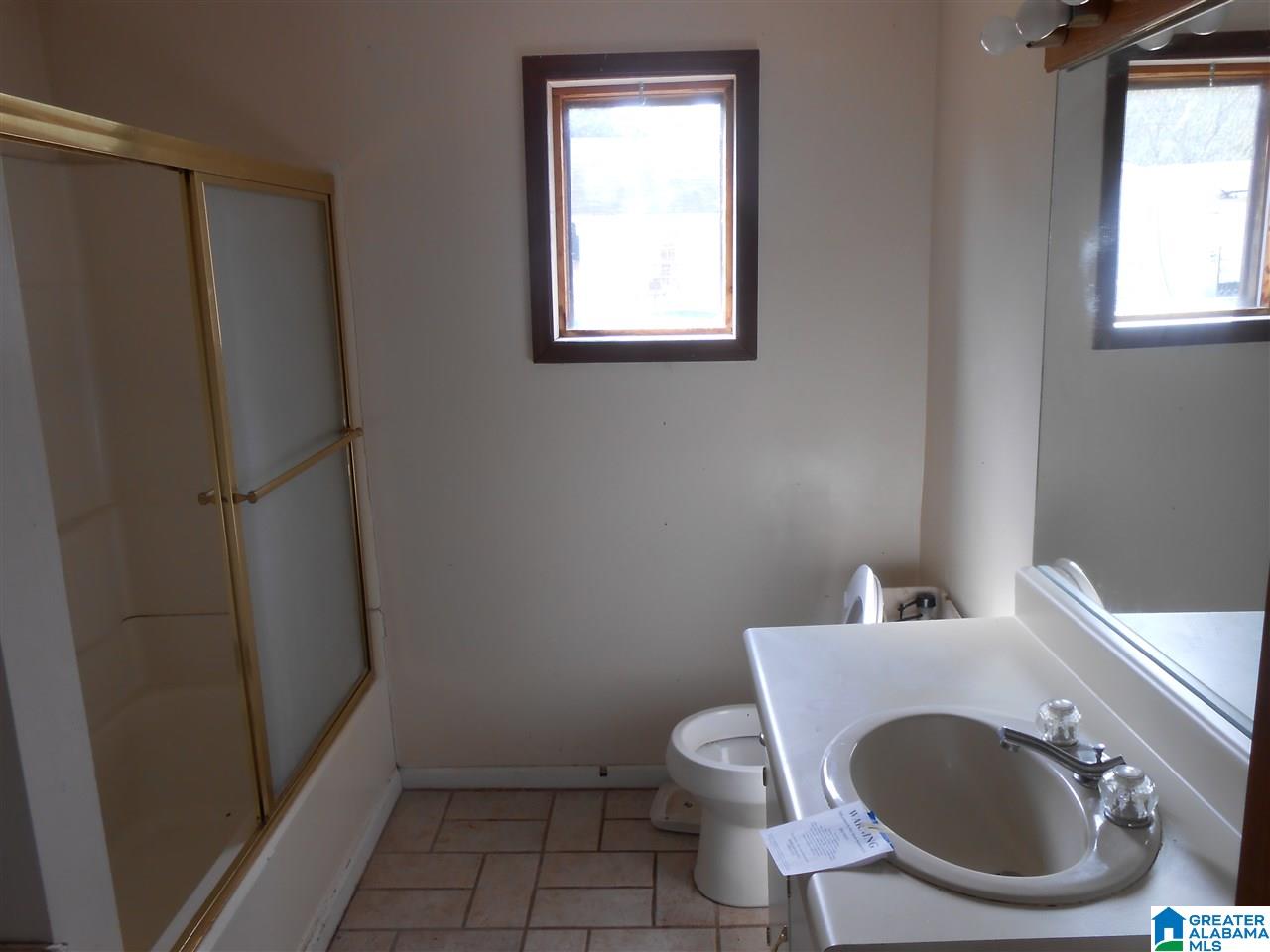 41 Park Street Anniston, AL 36201 - Photo 2 of 7